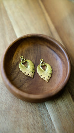 Load image into Gallery viewer, Leaf Earring Finding
