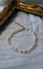 Load image into Gallery viewer, Freshwater Pearl Bracelet
