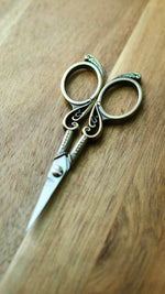 Load image into Gallery viewer, Butterfly Bronze Embroidery Scissors
