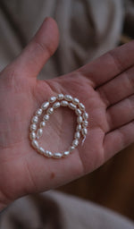 Load image into Gallery viewer, Linen Rice Pearls
