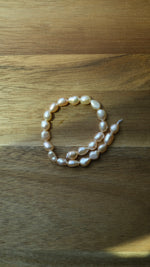 Load image into Gallery viewer, Sand Brown Natural Freshwater Pearl Strand
