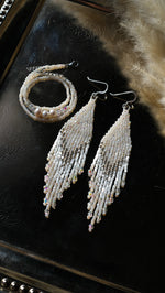 Load image into Gallery viewer, Opal Fringe &amp; Pearl Choker Set
