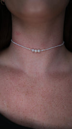 Load image into Gallery viewer, Opal Fringe &amp; Pearl Choker Set

