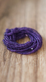 Load image into Gallery viewer, 11/0 Matte Huckleberry Purple Hank
